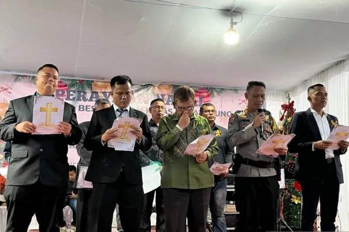 rutan-tarutung-rayakan-natal.jpg
