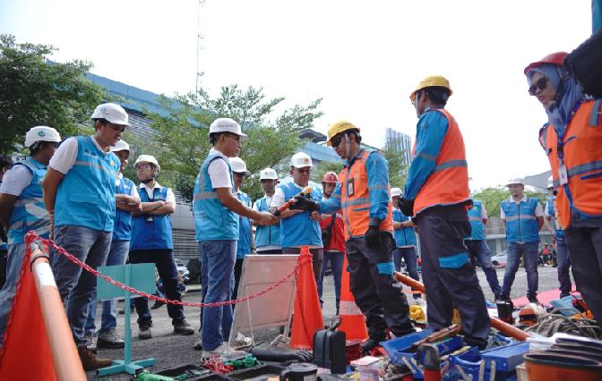 Setiap aalat ukur dan peralatan kerja dipastikan berfungsi dengan baik sehingga tidak terjadi kesalahan yang dapat menimbulkan bahaya.
