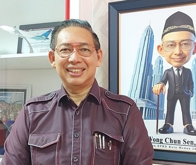 WhatsApp Image 2026-05-02 at 22.02.39 Ketua DPRD Medan Drs Wong Cun Sen