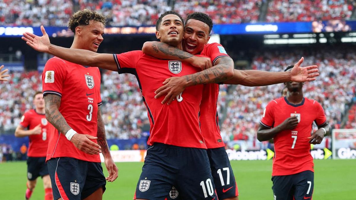 panama-vs-inggris-1782599966856_169 (1) Bellingham bawa Inggris melaju ke babak 32 besar usai kalahkan Panama 2-0. (Foto : Google)